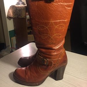 Frye Vintage Women's Boots Size 8.5